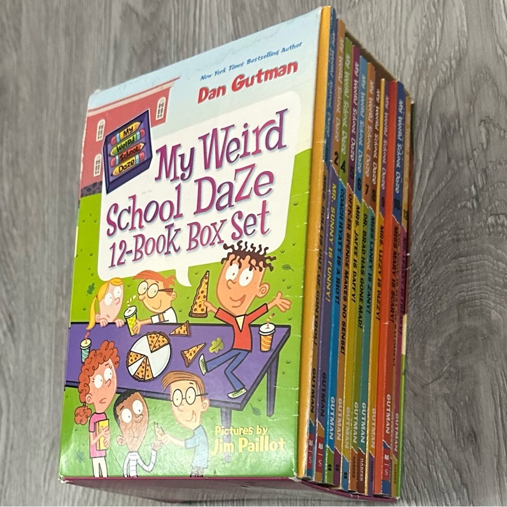 My‎ Weird School Daze Box Set NYT Bestselling Series Teacher Homeschool Chapter - Picture 2 of 5
